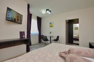 Фото номера Апартаменты с балконом Апарт-отели Apart Hotel Hello Hissar г. Хисаря 15