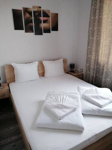 Фото номера Апартаменты с 1 спальней и балконом Апарт-отели Astoria Aparthotel г. Хисаря 23