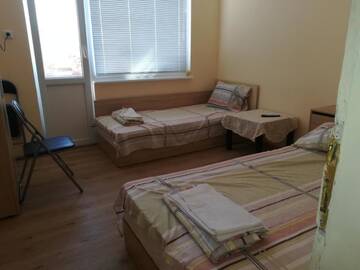 Фото номера Двухместный номер с 1 кроватью и балконом Гостевой дом Room 101 г. Хисаря 7