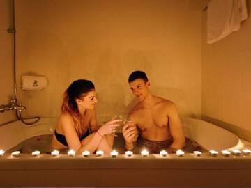 Фото номера Апартаменты с 2 спальнями Отель Augusta SPA Hotel г. Хисаря 4