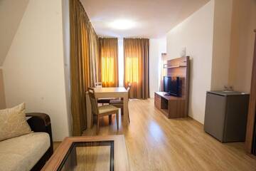 Фото номера Полулюкс с балконом Отель C Comfort Hotel &amp; Wellness г. Хисаря 4