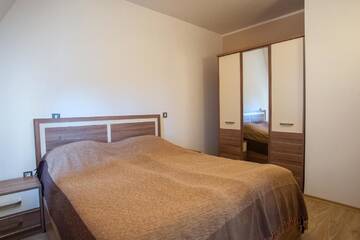 Фото номера Люкс с 1 спальней и ванной, без балкона Отель C Comfort Hotel &amp; Wellness г. Хисаря 5