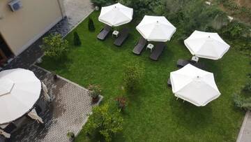 Фото номера Люкс с 1 спальней и ванной, без балкона Отель C Comfort Hotel &amp; Wellness г. Хисаря 3