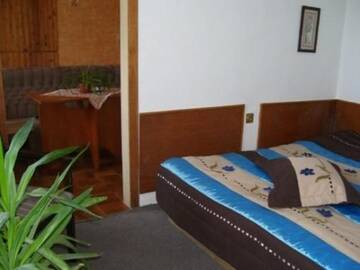 Фото номера Люкс с 1 спальней Отель Family Hotel Natalis г. Хисаря 2