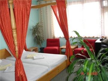 Фото номера Люкс с 1 спальней Отель Family Hotel Natalis г. Хисаря 5